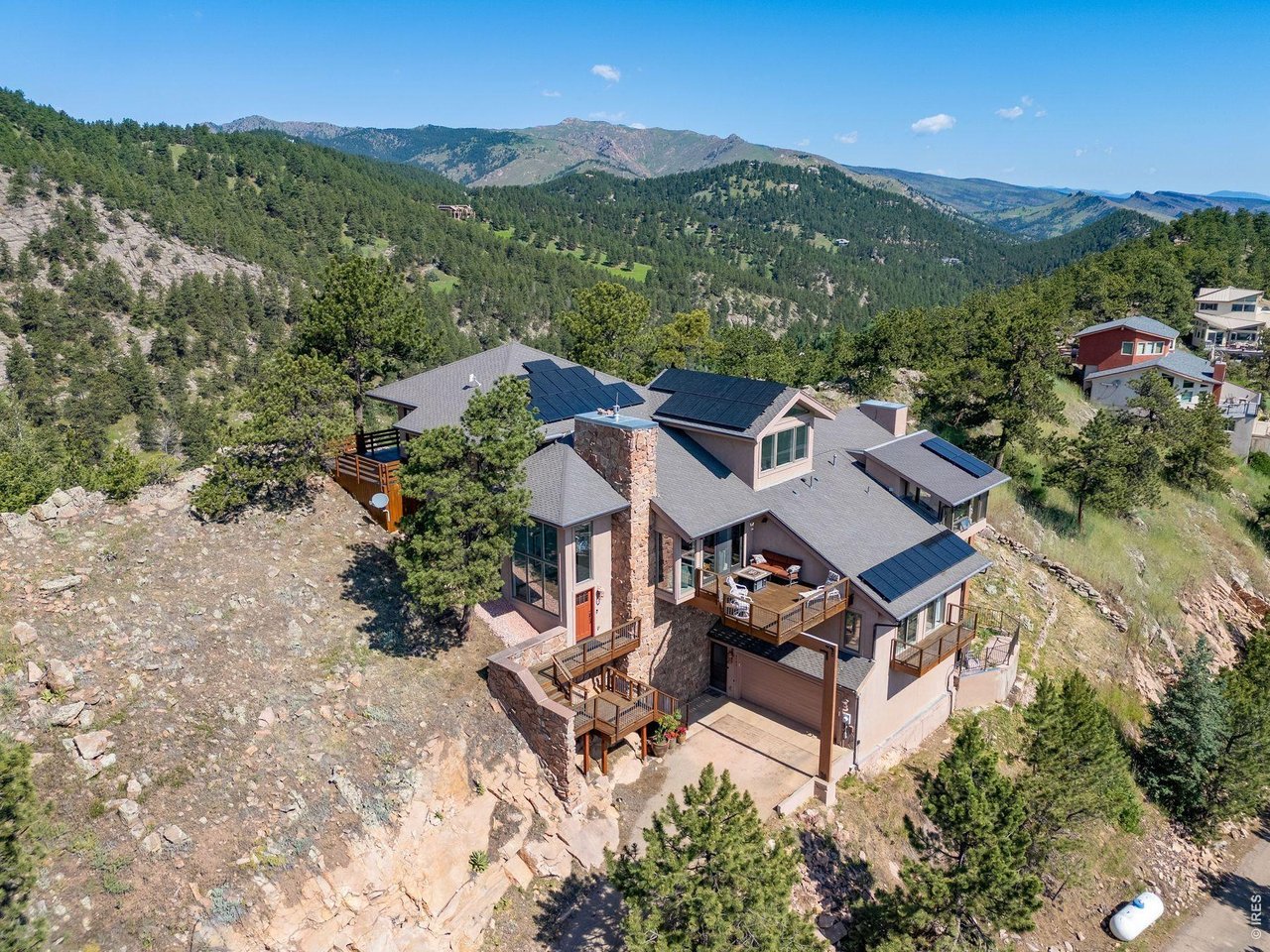 6183 Red Hill Rd