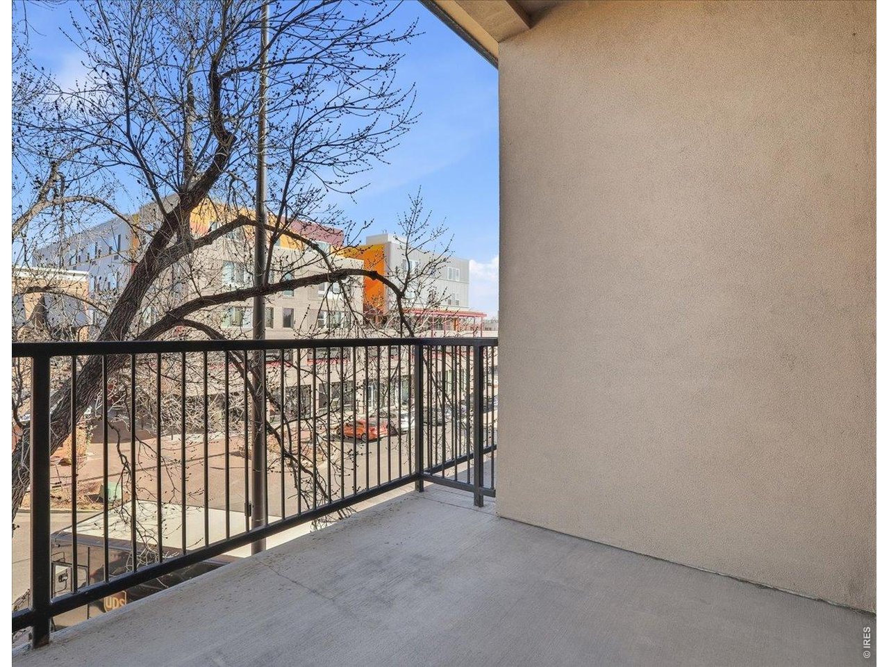 200 S College Ave