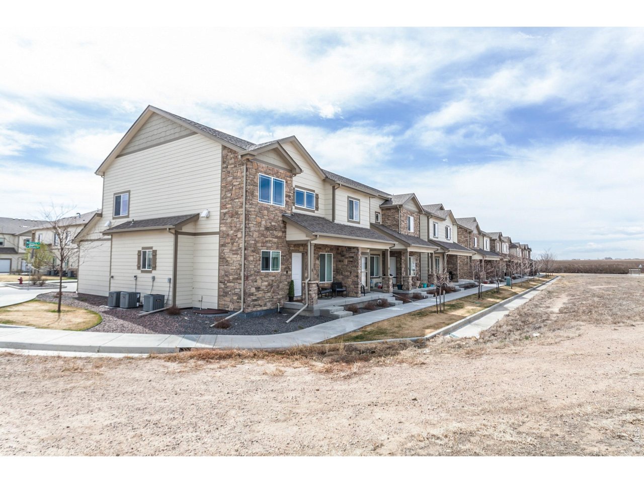 1726 Westward Cir