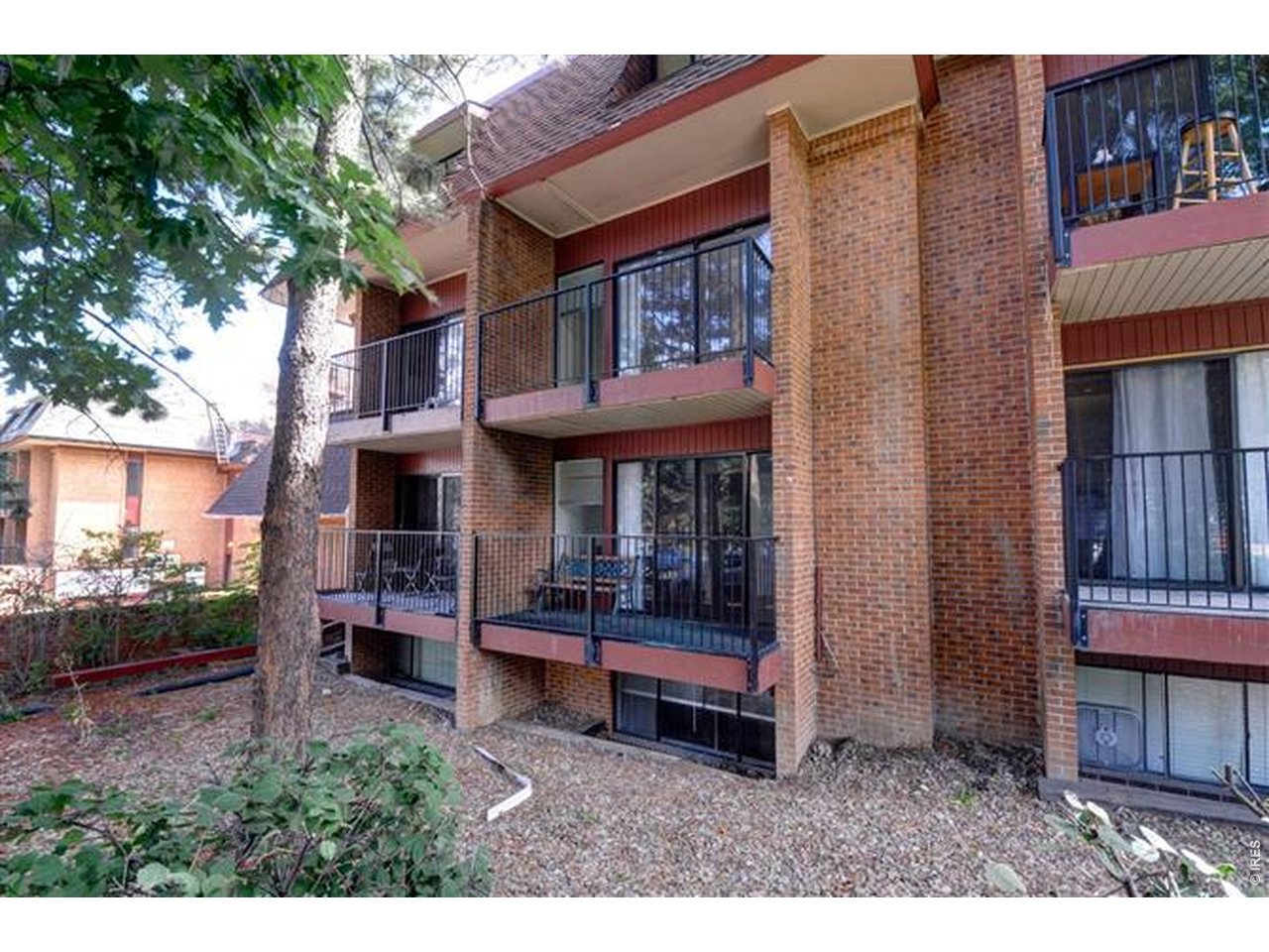 1200 College Ave