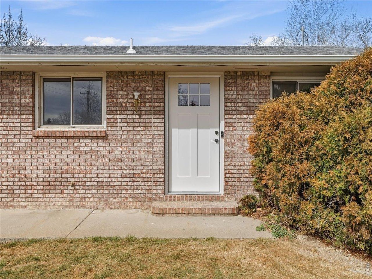 1319 Edwina Pl