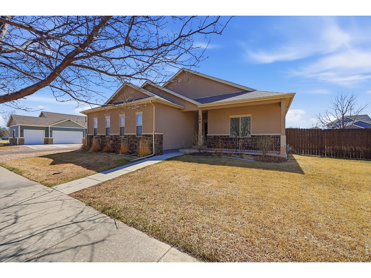 104 Park View Blvd