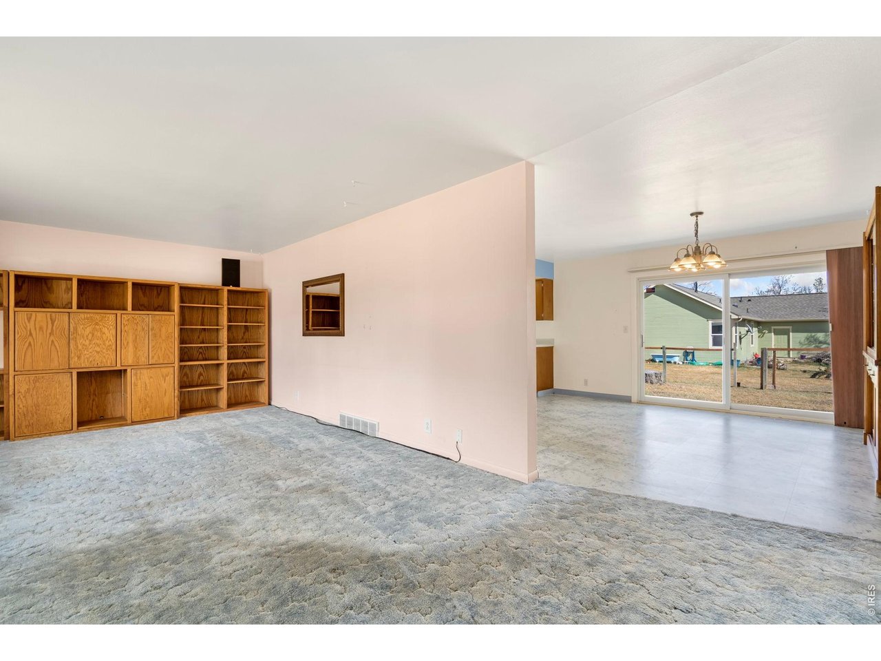 912 Rocky Rd