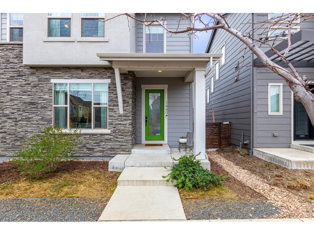 1440 W 67th Ave