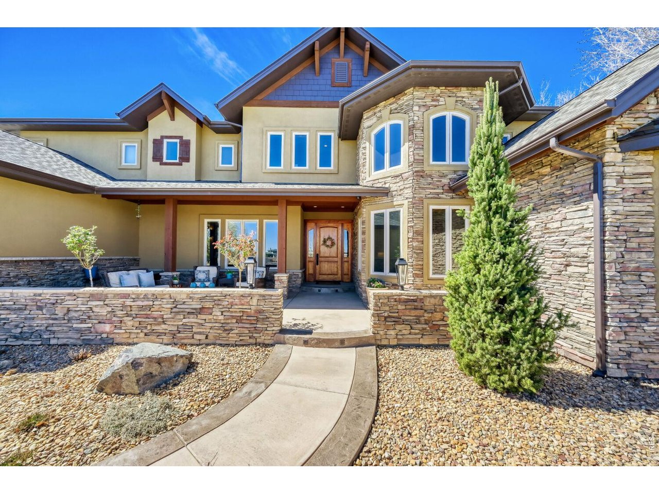 5759 Pelican Shores Dr