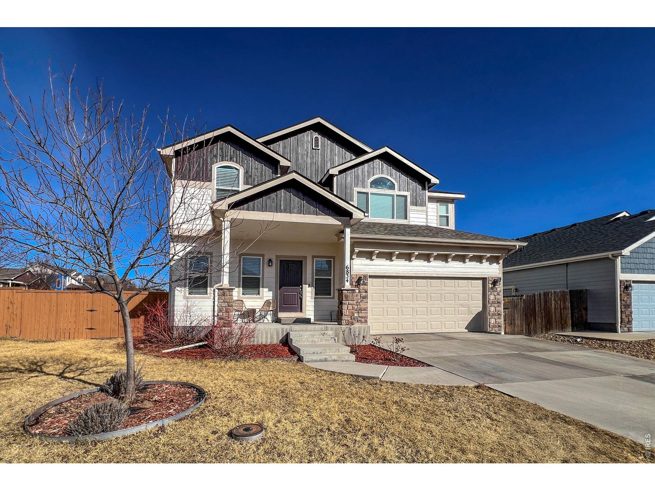 6834 Blue Spruce St