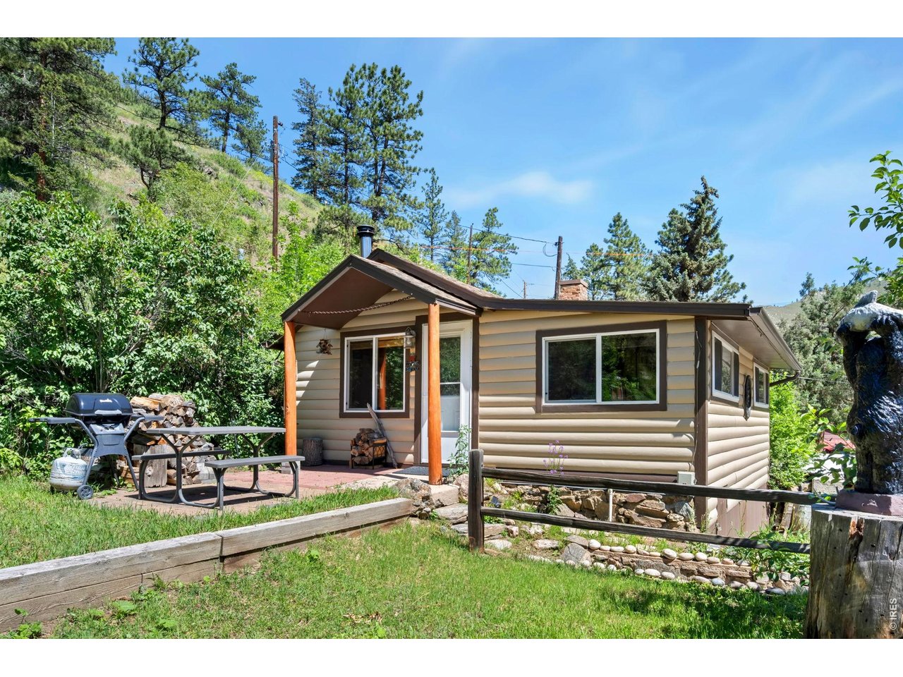 47 Falls Creek Dr