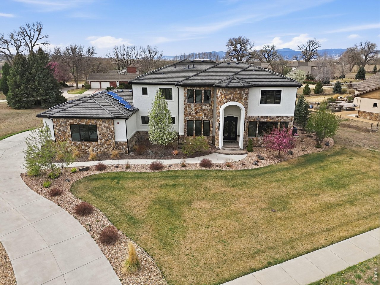 8680 Summerlin Pl