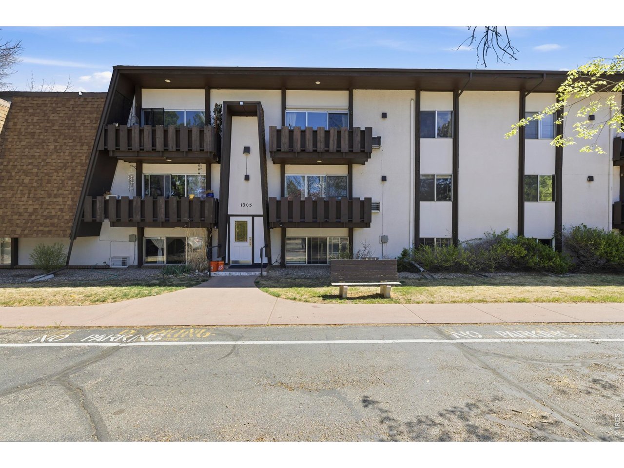 1305 Kirkwood Dr