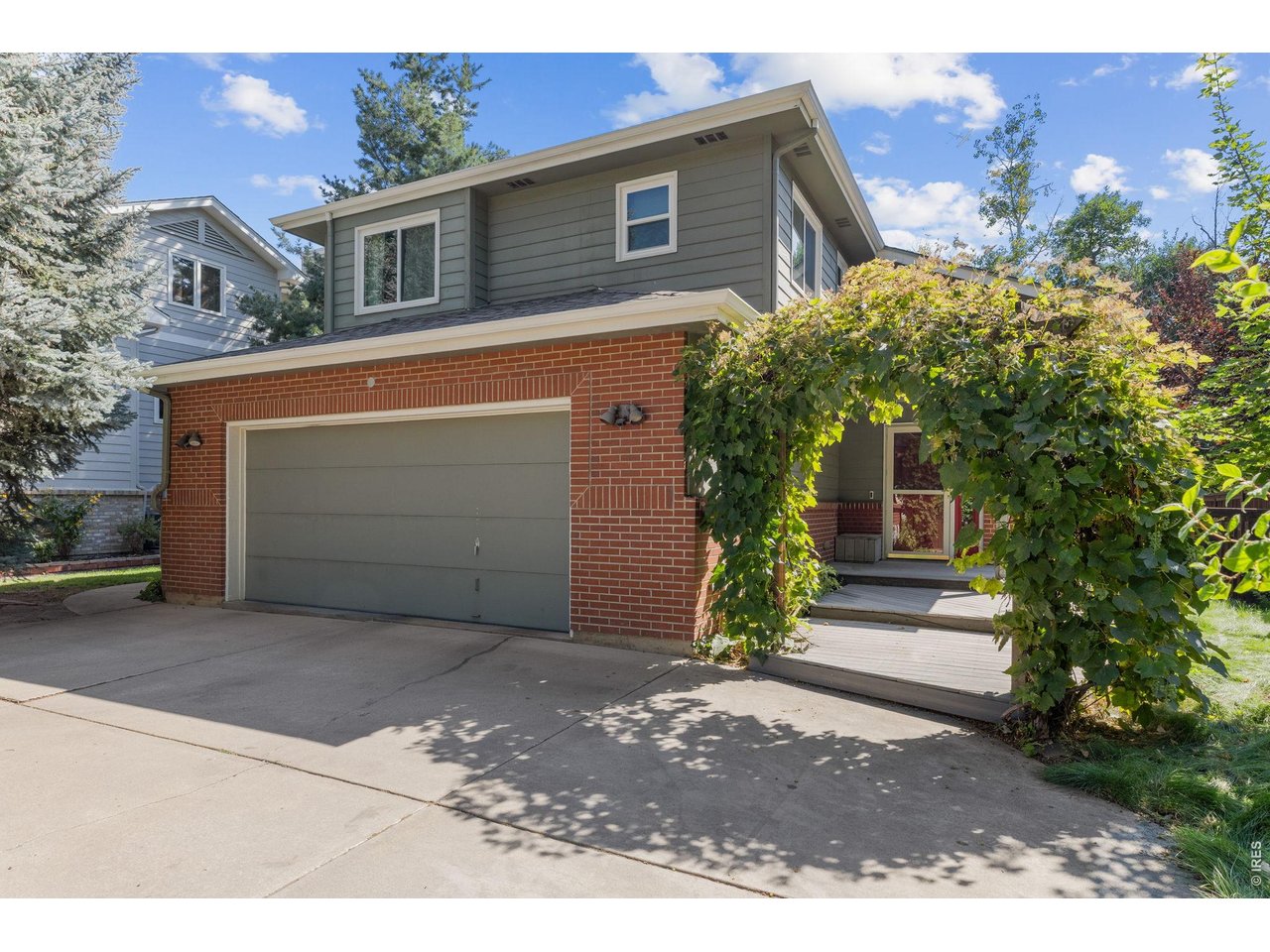 3644 Larkwood Ct
