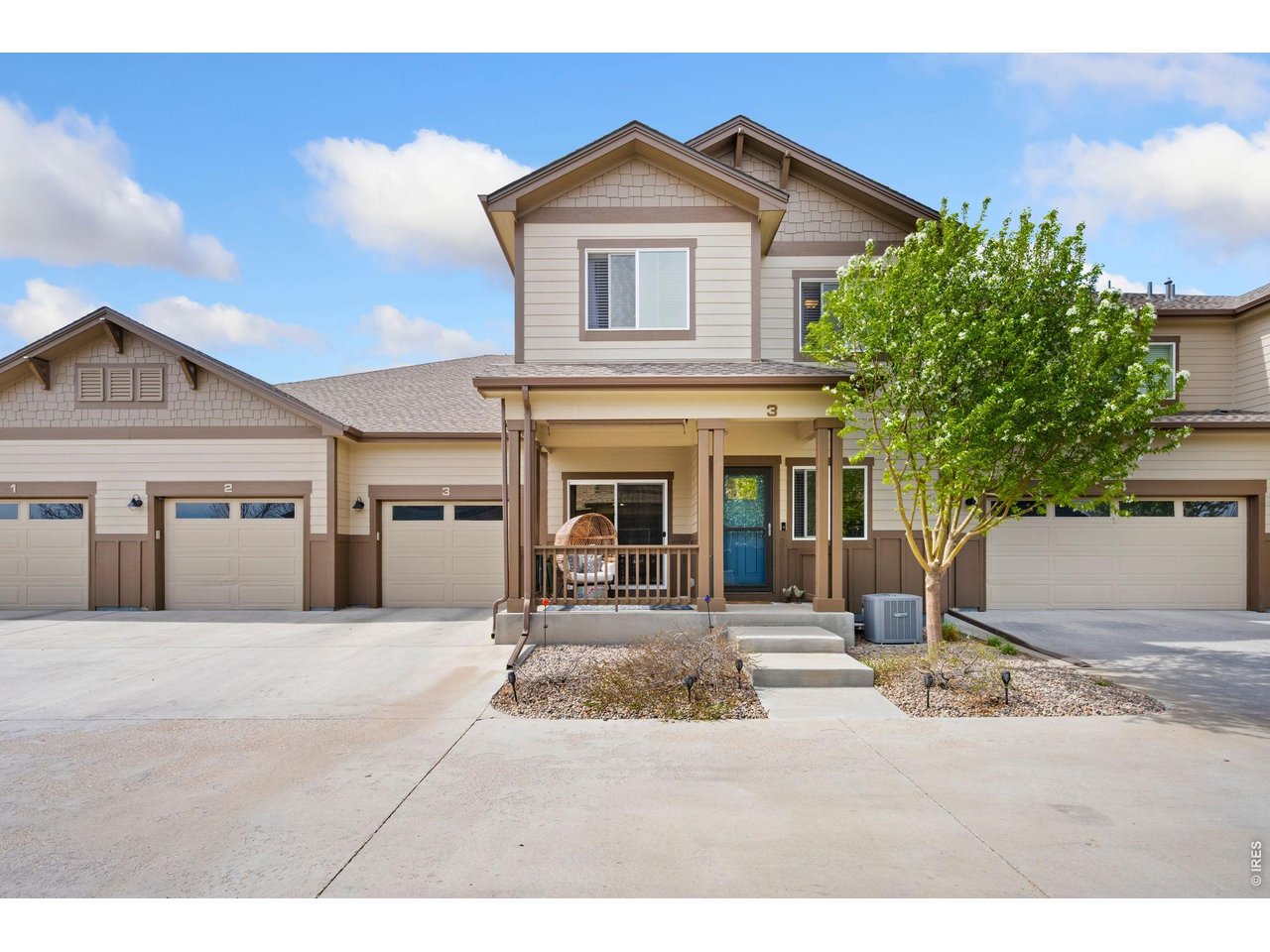 4135 Crittenton Ln
