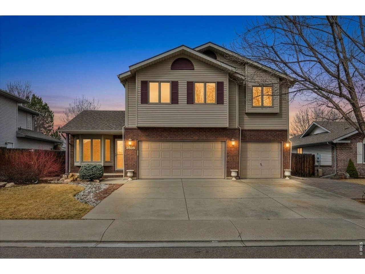 2608 Pheasant Dr