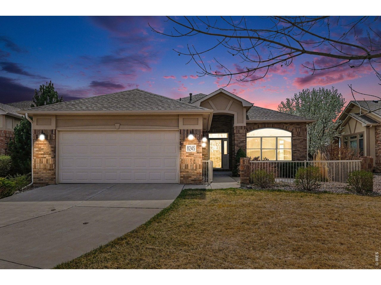 8245 Hidden Cove Ct