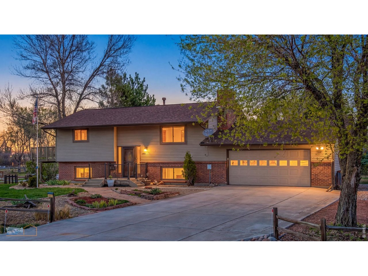 3978 Viewpoint Way