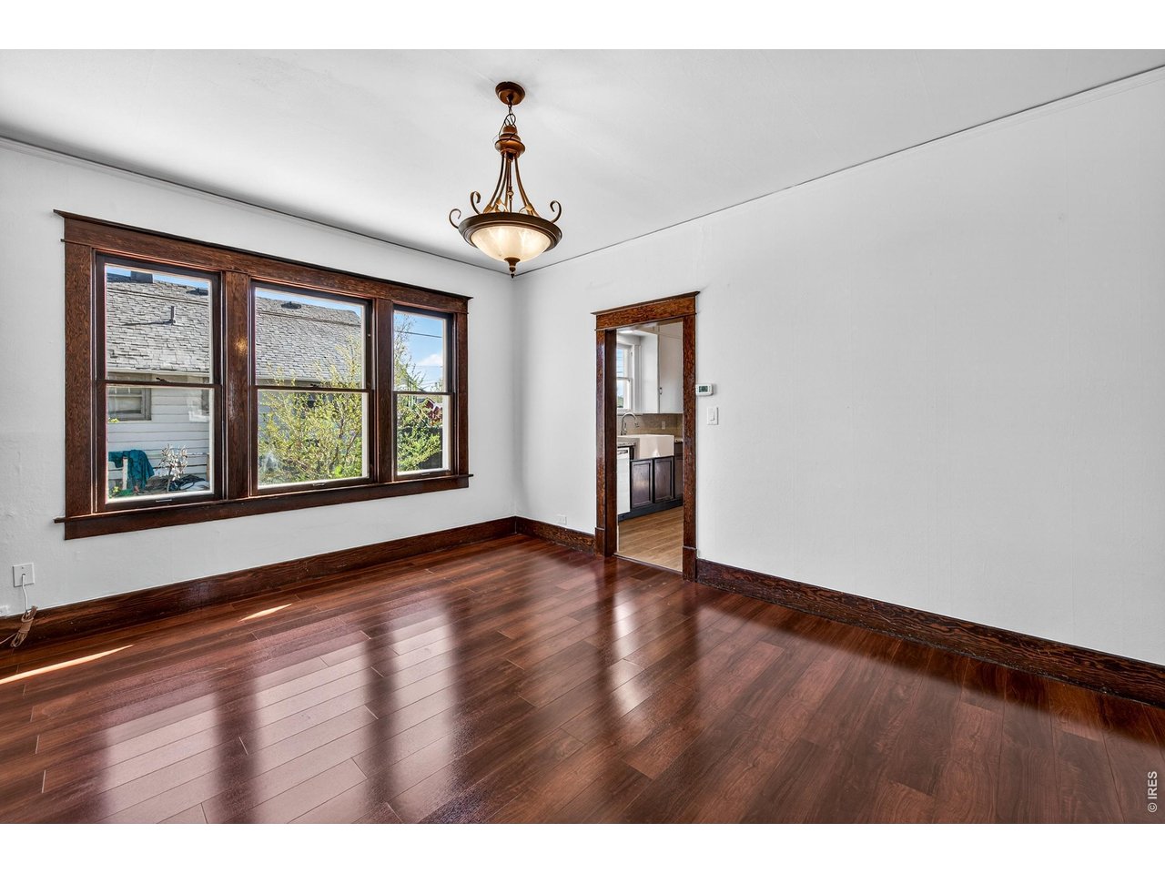 113 Park Ave