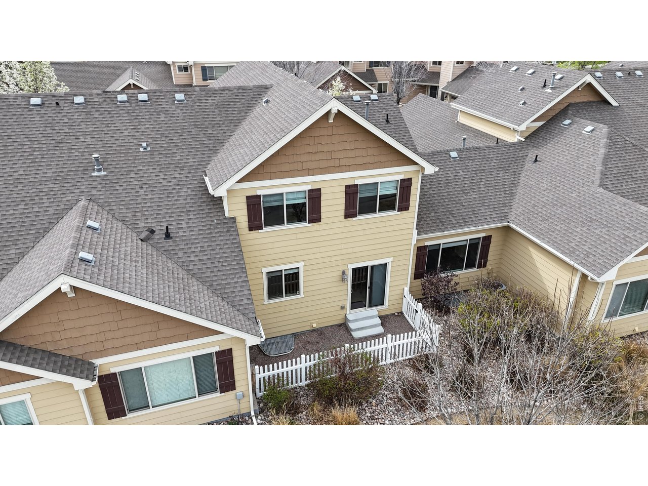 6715 Enterprise Dr