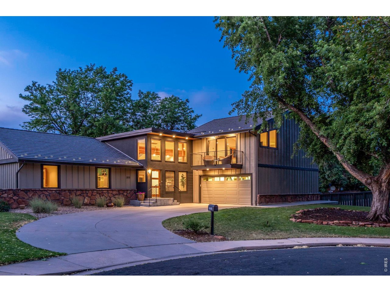 2575 Briarwood Dr