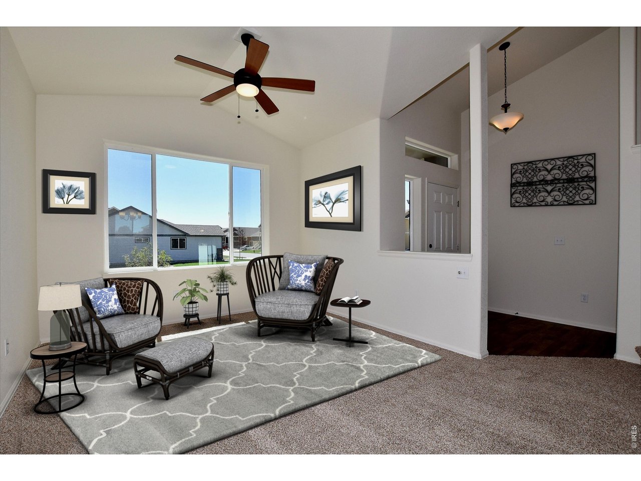 2404 Jasmine Ln