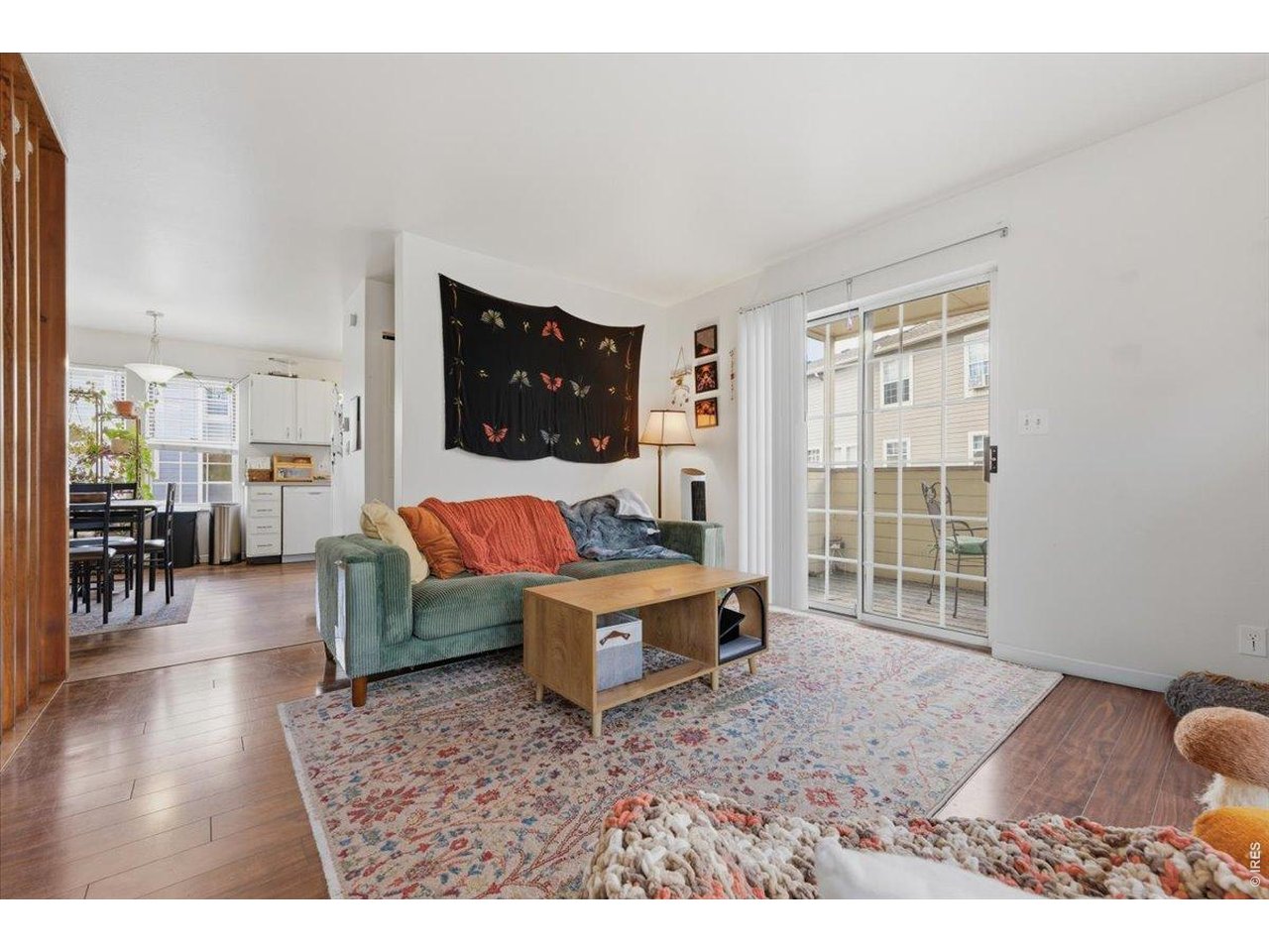 3200 Azalea Dr