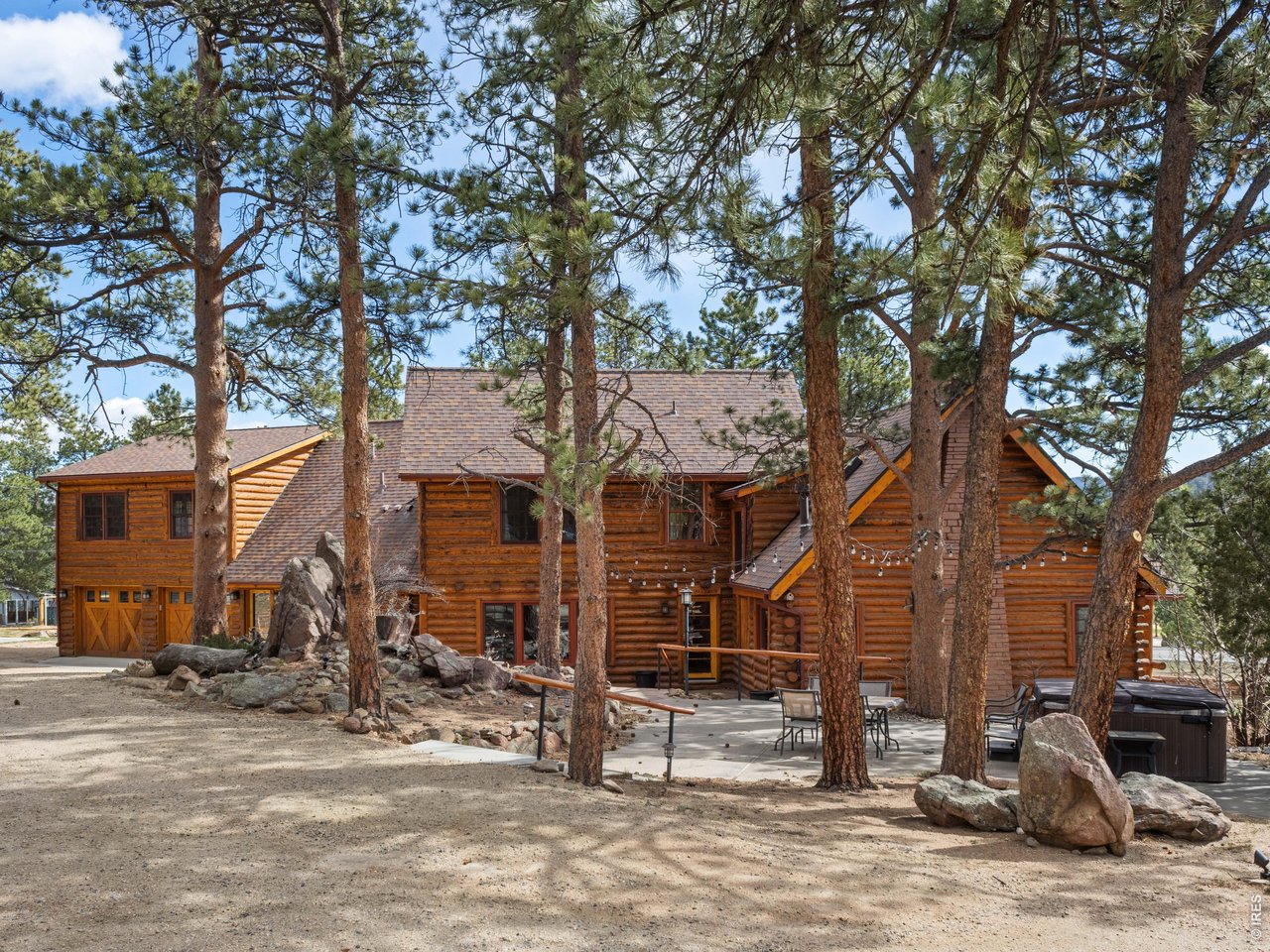 1101 Lexington Ln