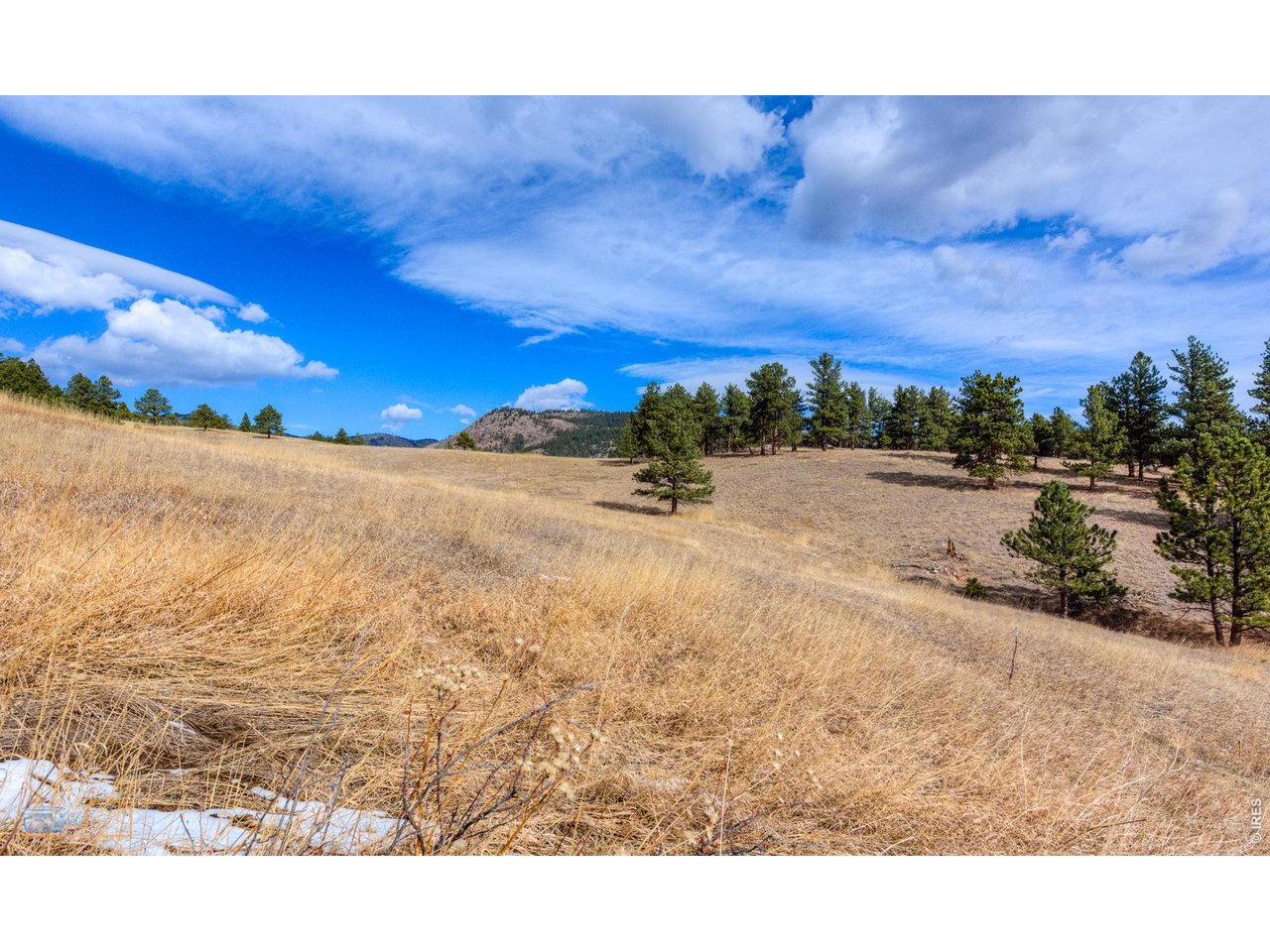 4444 Sunshine Canyon Dr