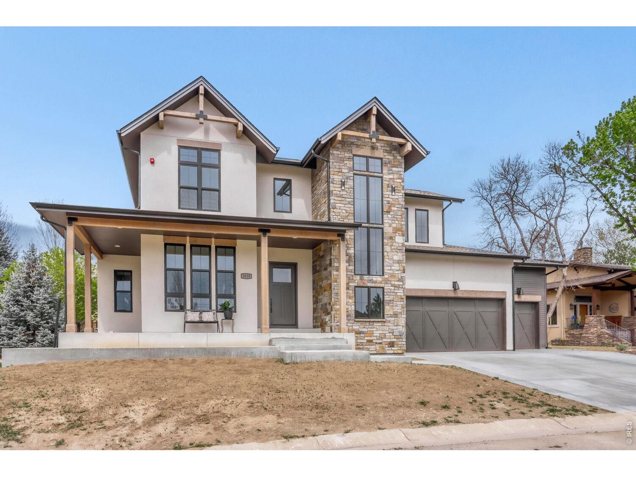 5639 Mountain Iris Ct