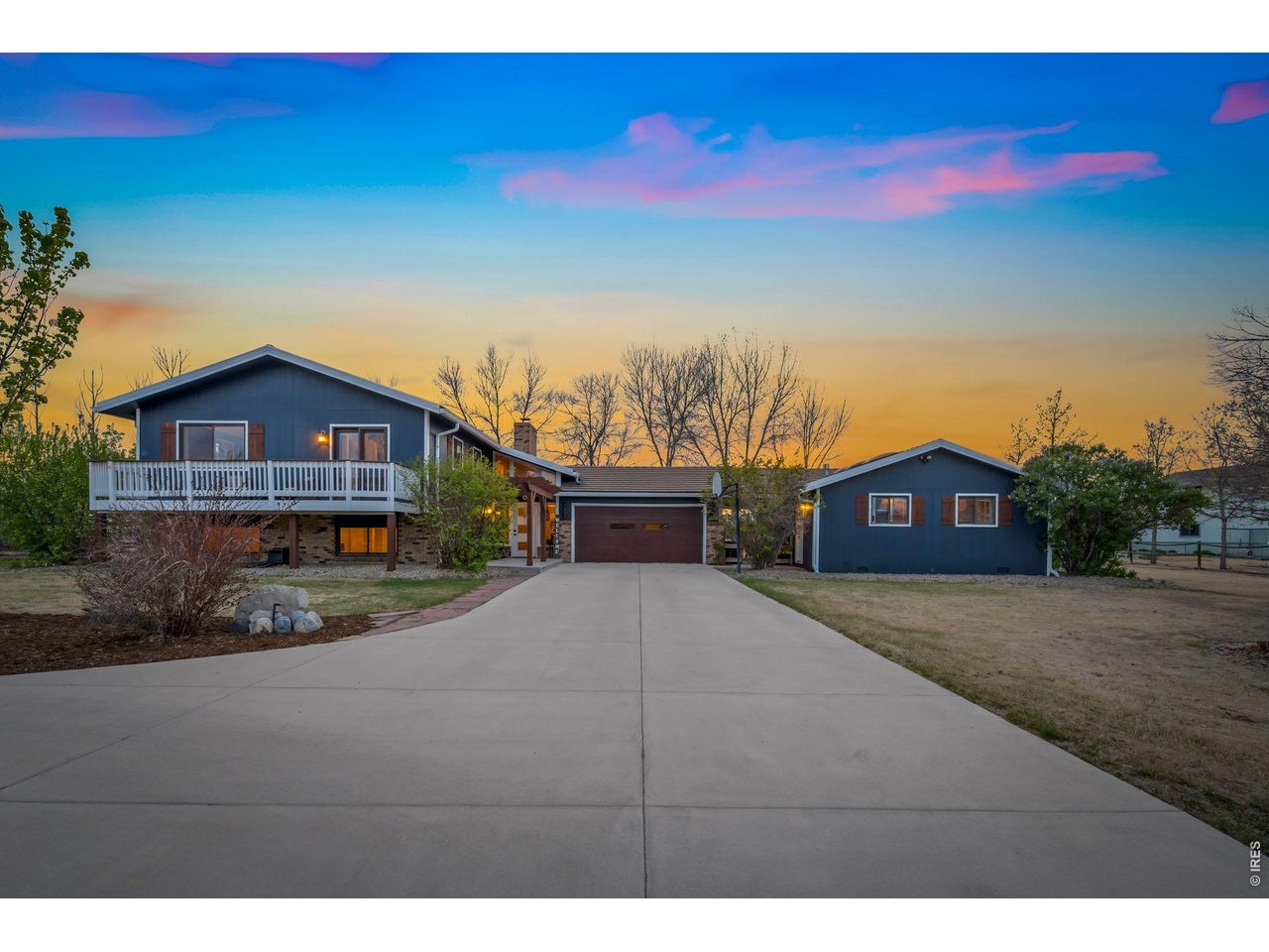 2021 River Glen Dr