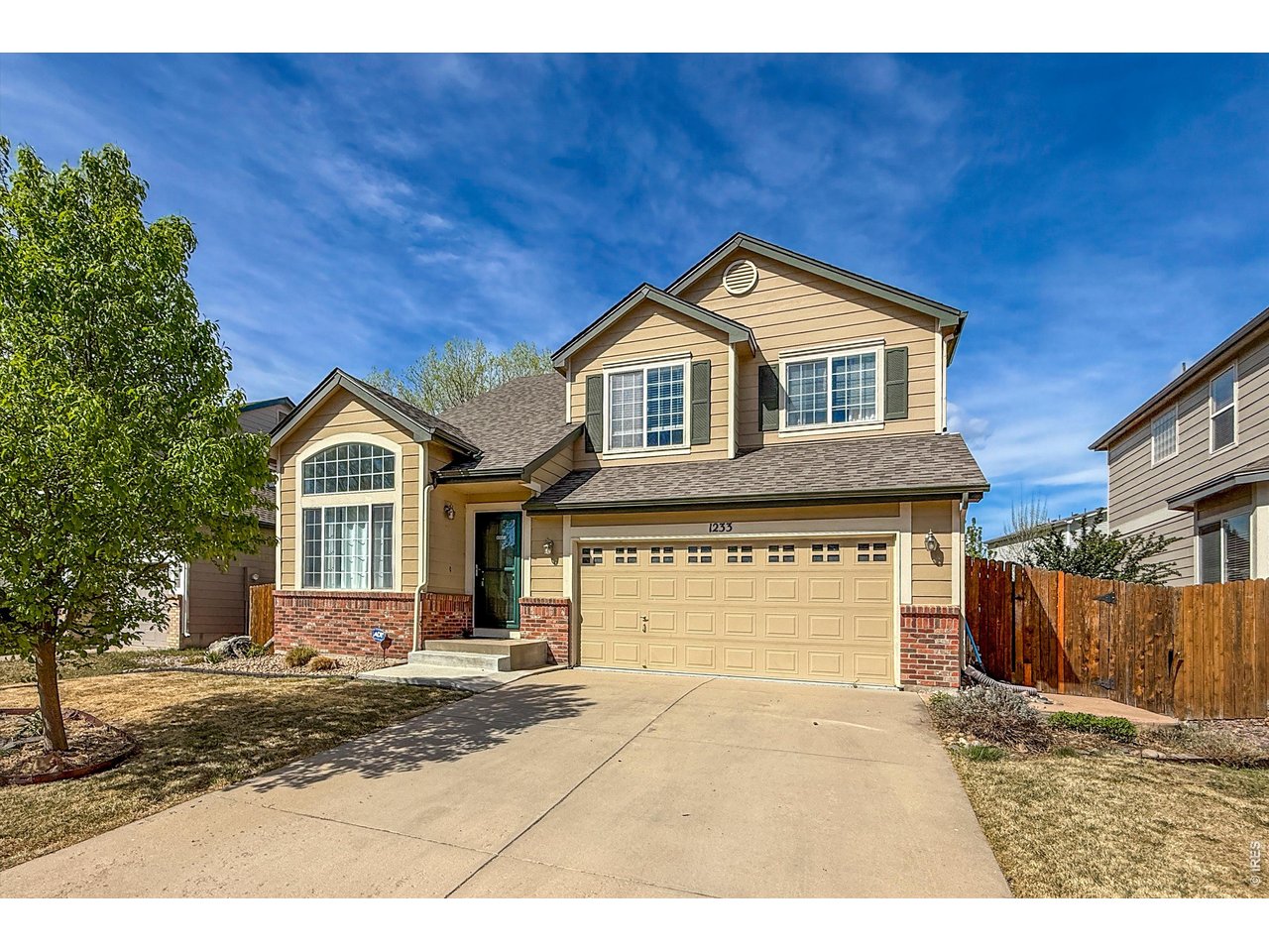 1233 Button Rock Dr