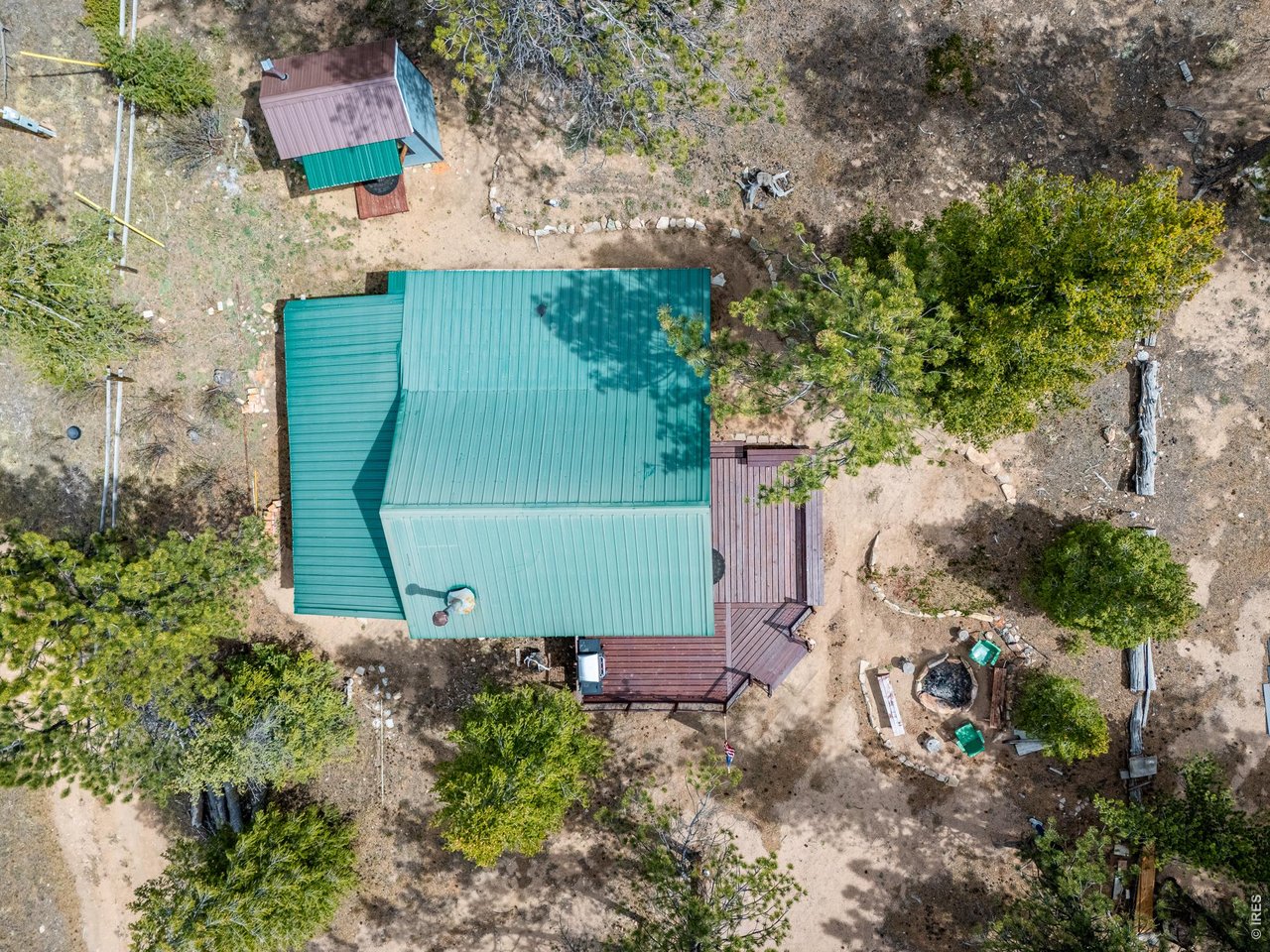 37 Teddys Ln