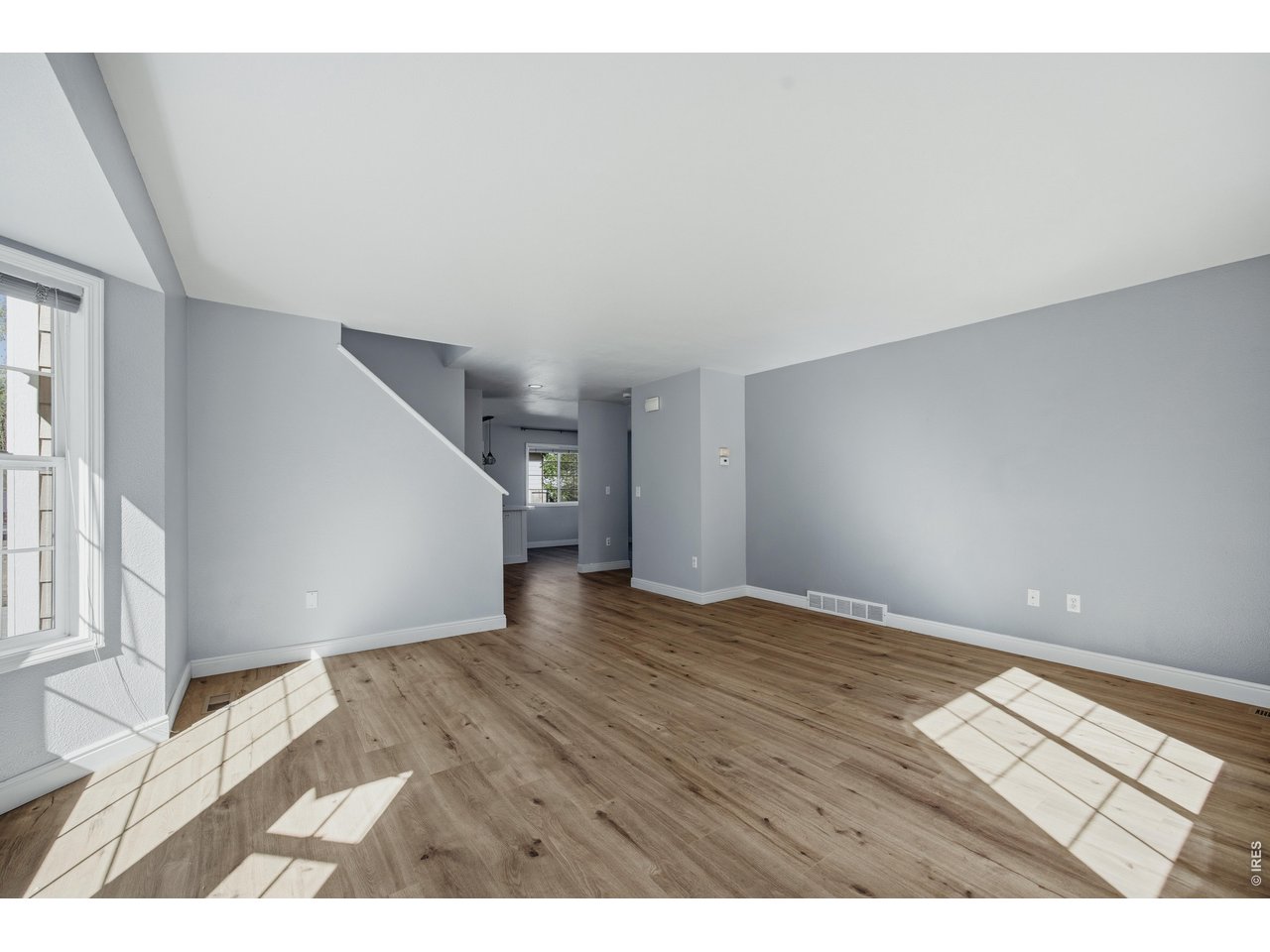 2056 Calhoun Ct