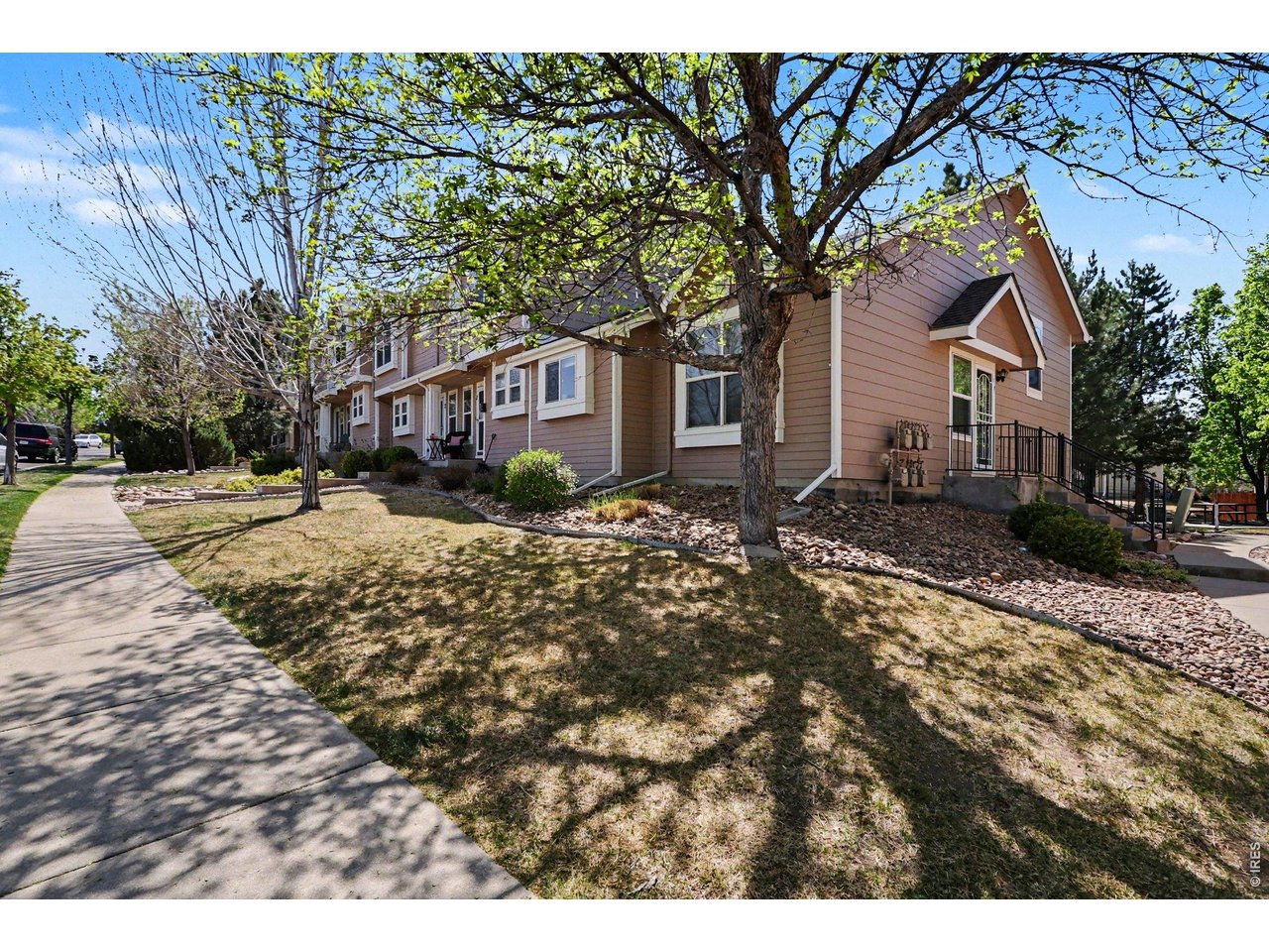 6709 Autumn Ridge Dr