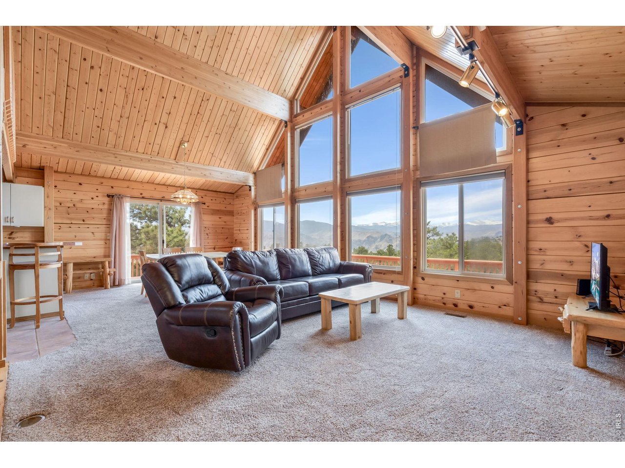 783 Chimney Rock Dr