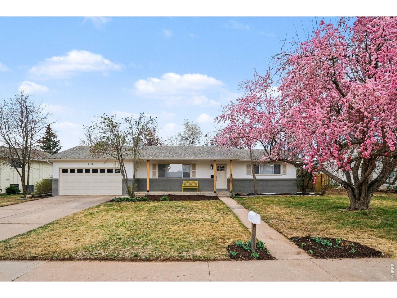 2119 Sheffield Dr