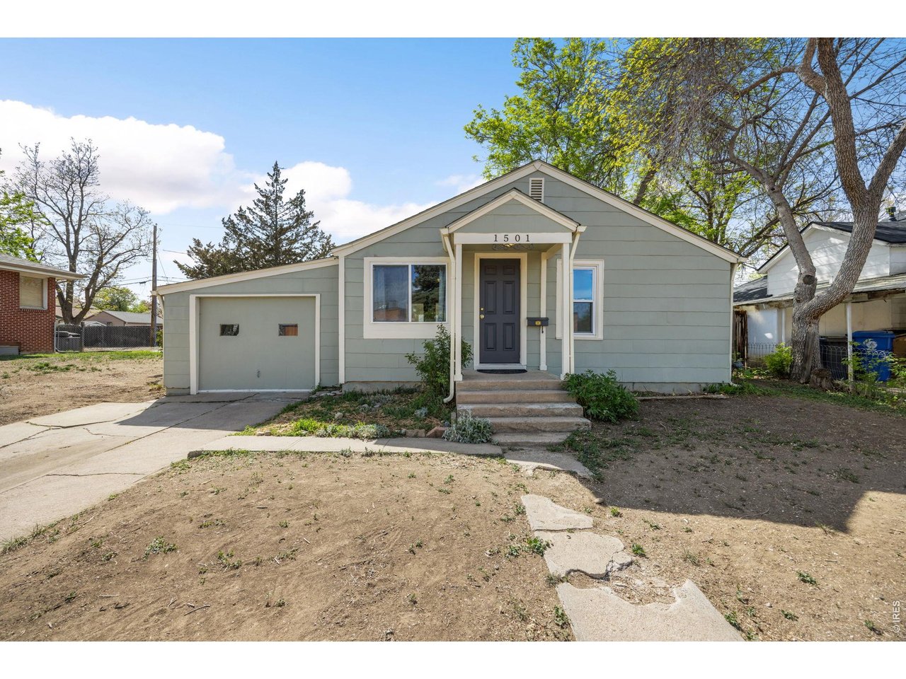 1501 Monroe Ave