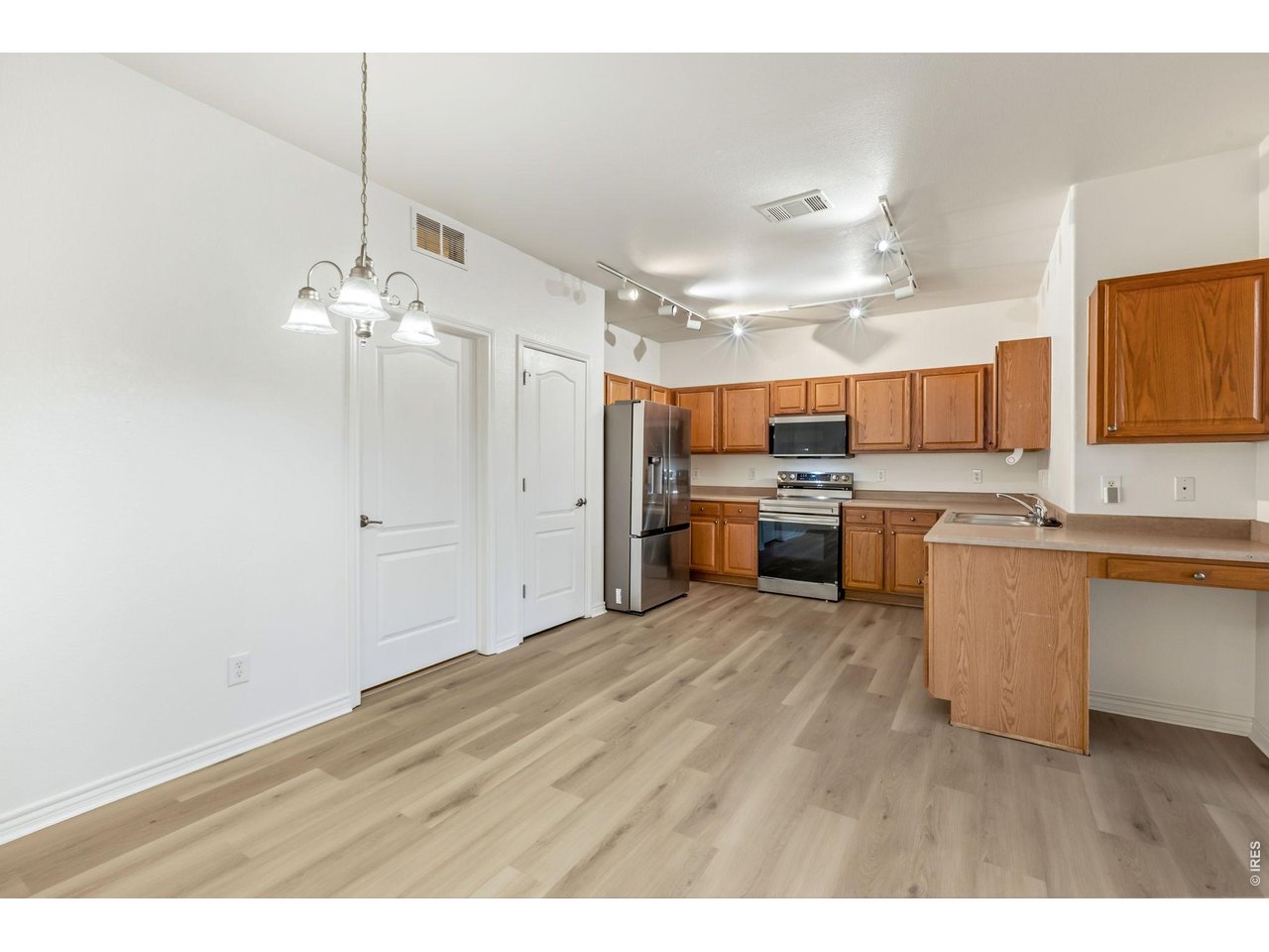 4672 W 20th St Rd