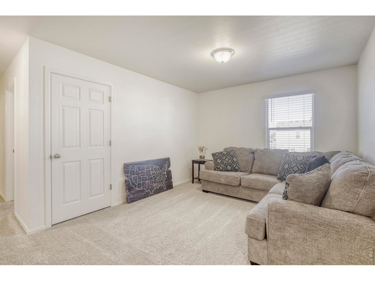 1690 Whiteley Dr