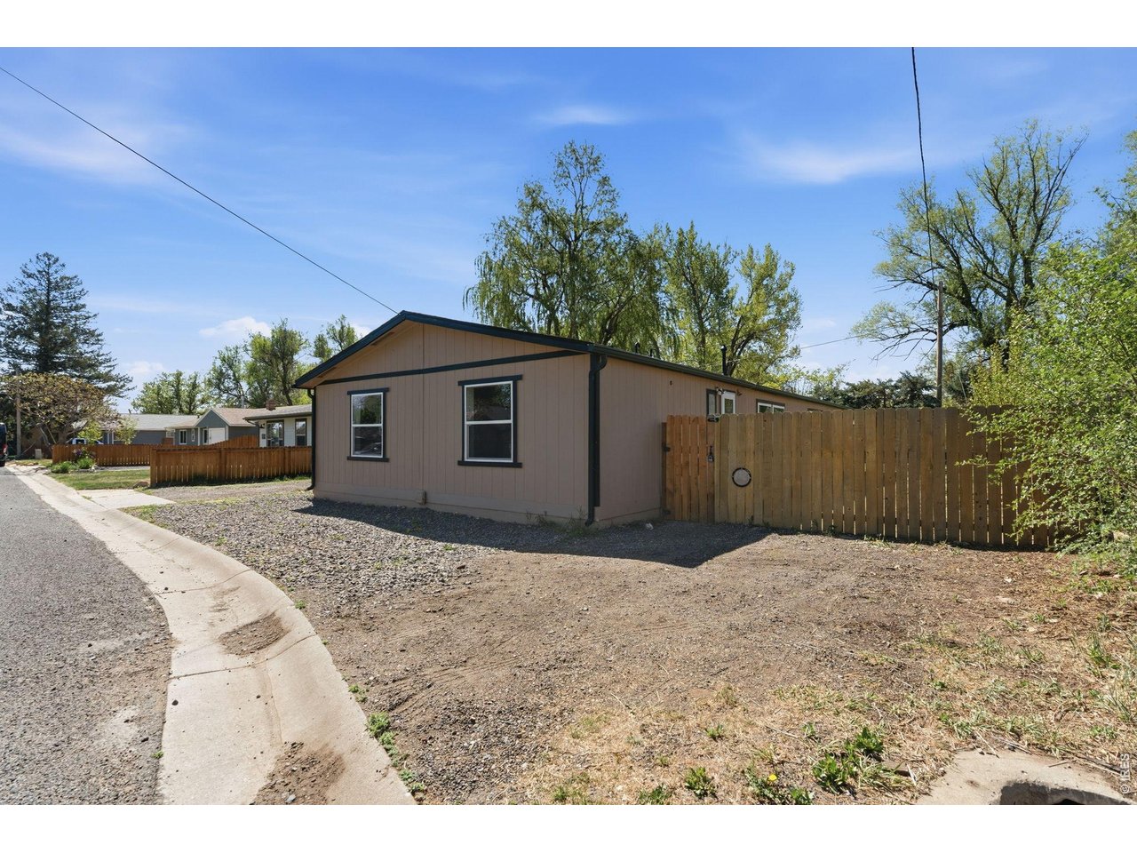 3421 Vernon Dr
