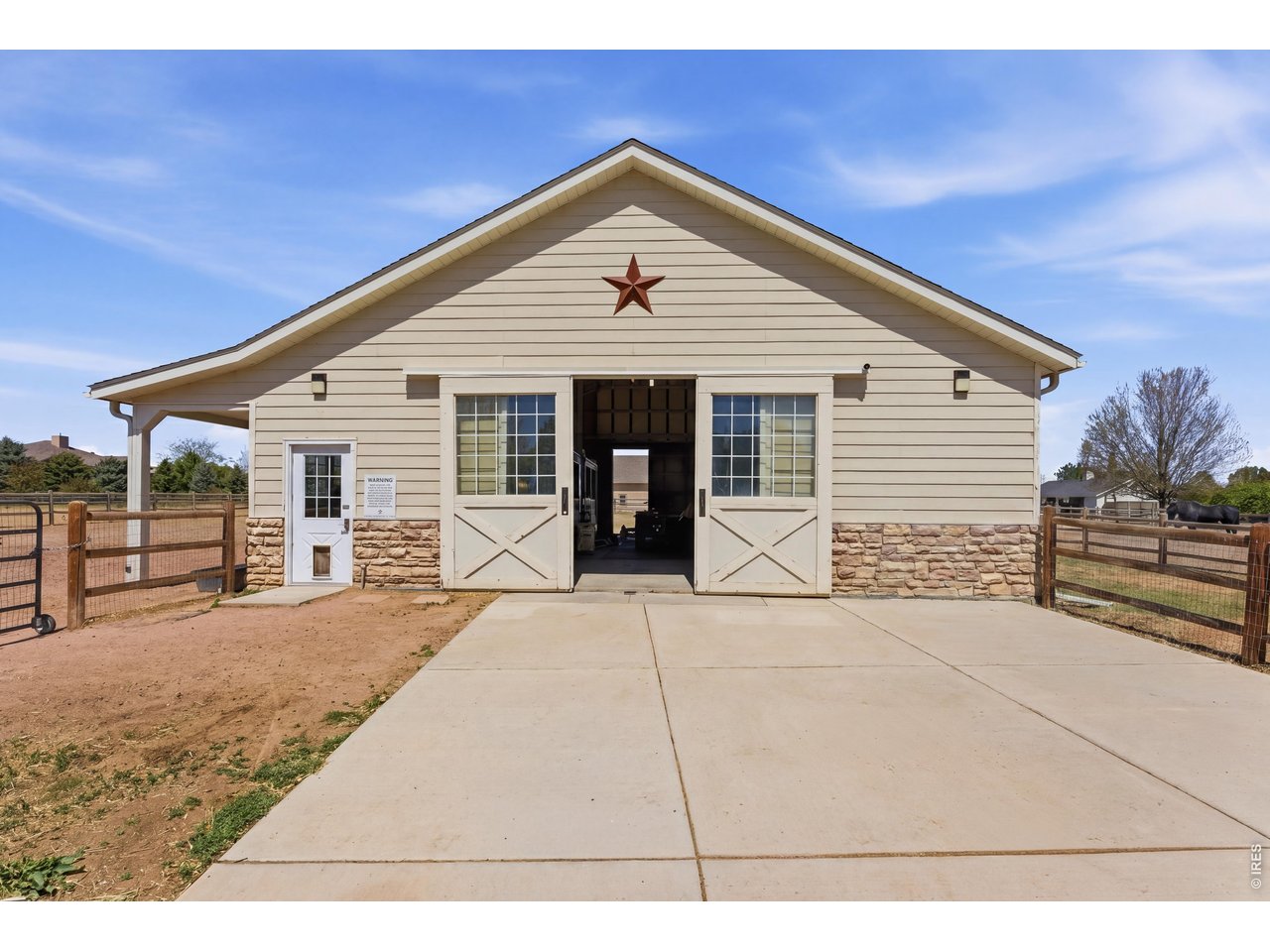 4364 Haystack Dr