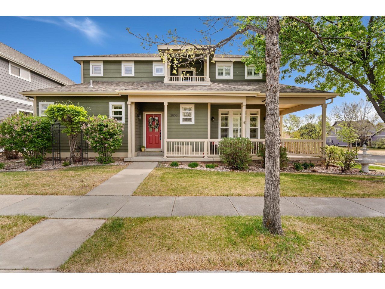 2856 Des Moines Dr