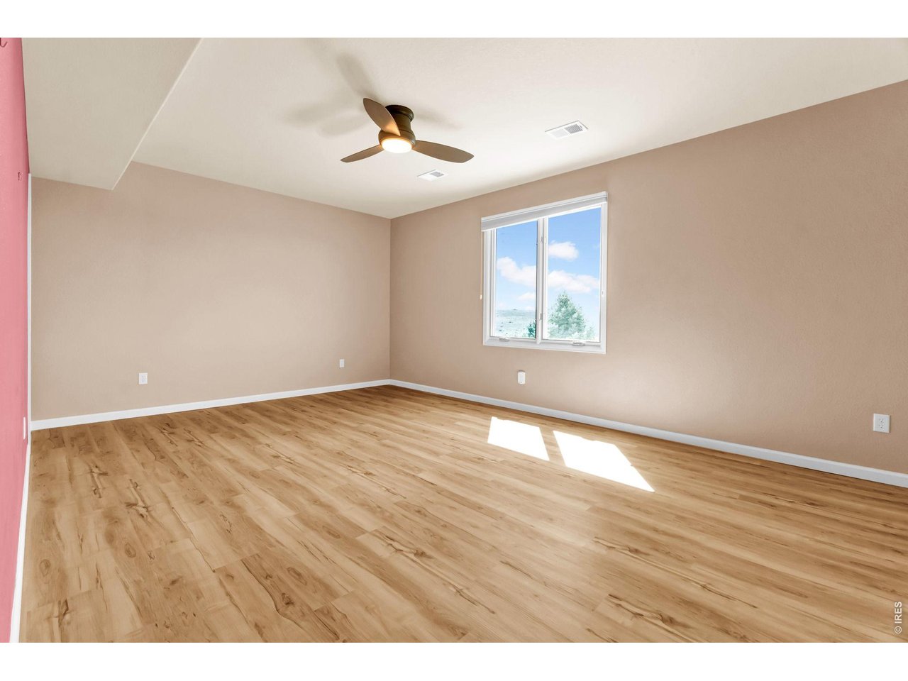 1532 Arroyo Dr