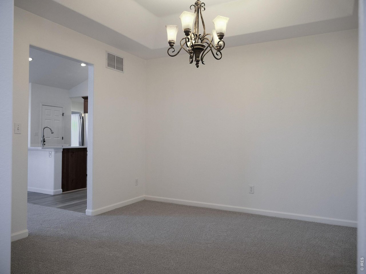 14044 Cottonwood Cir
