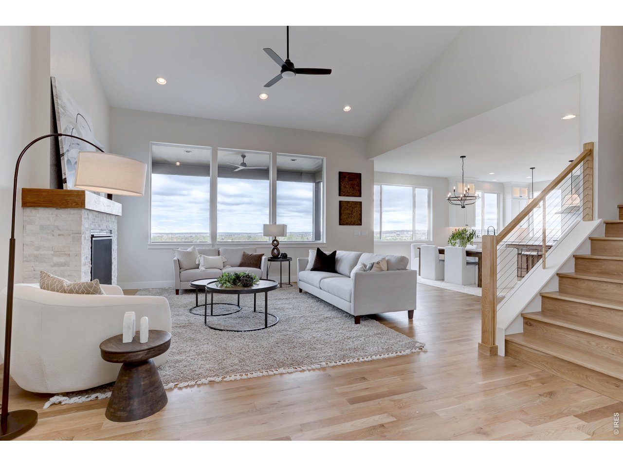 966 Eldorado Ln
