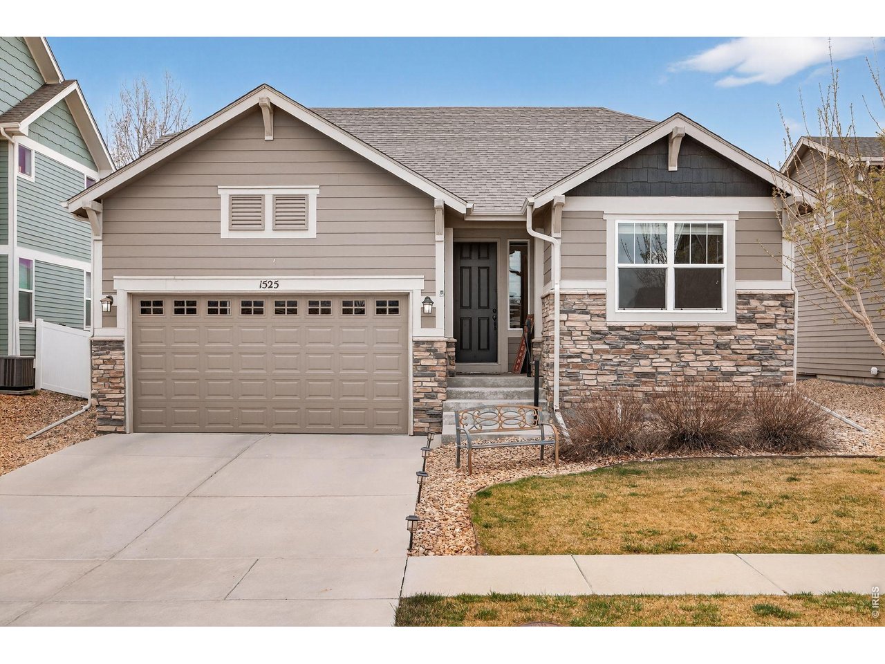 1525 Mount Meeker Ave