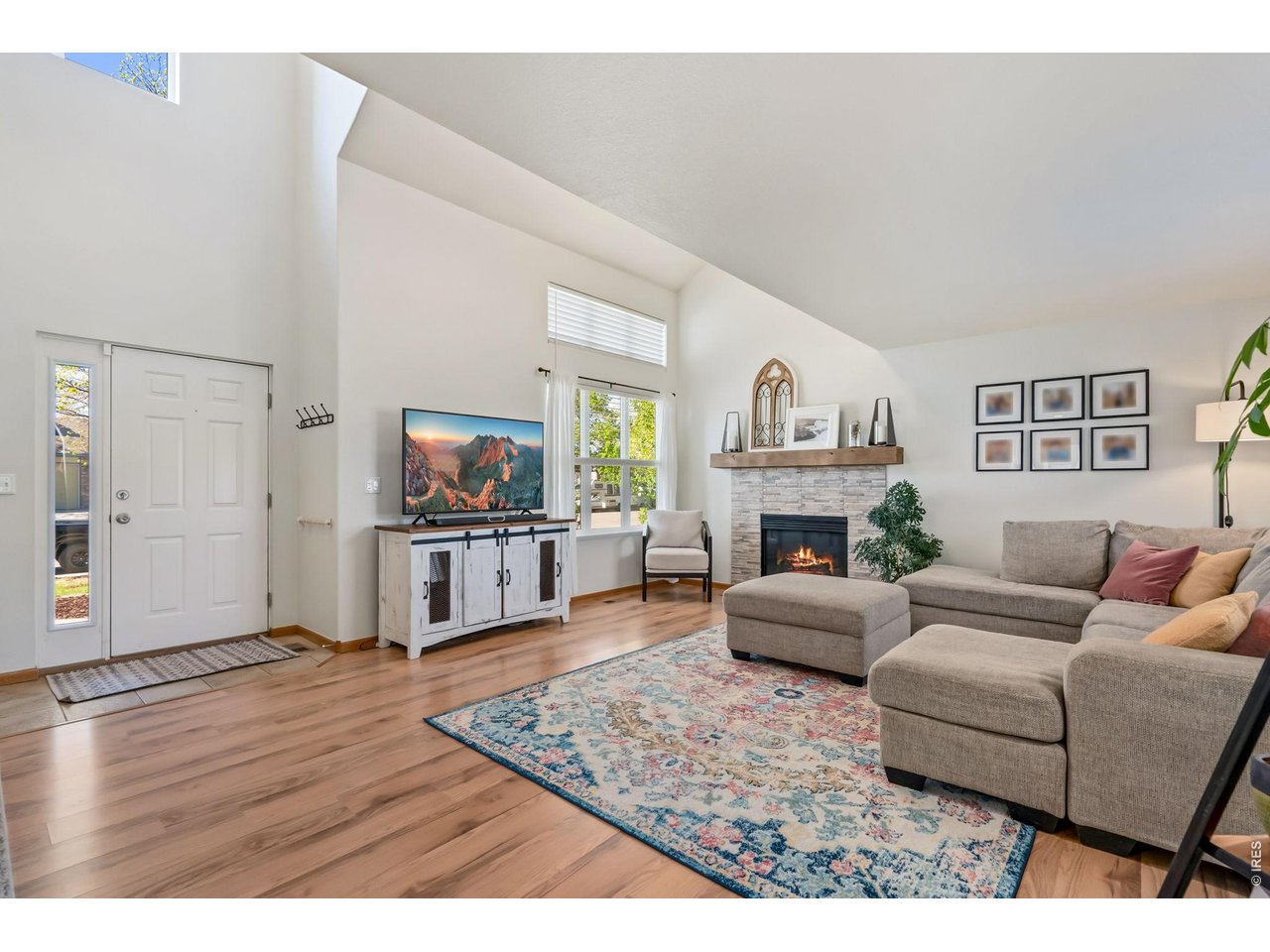 3450 Adams Ct