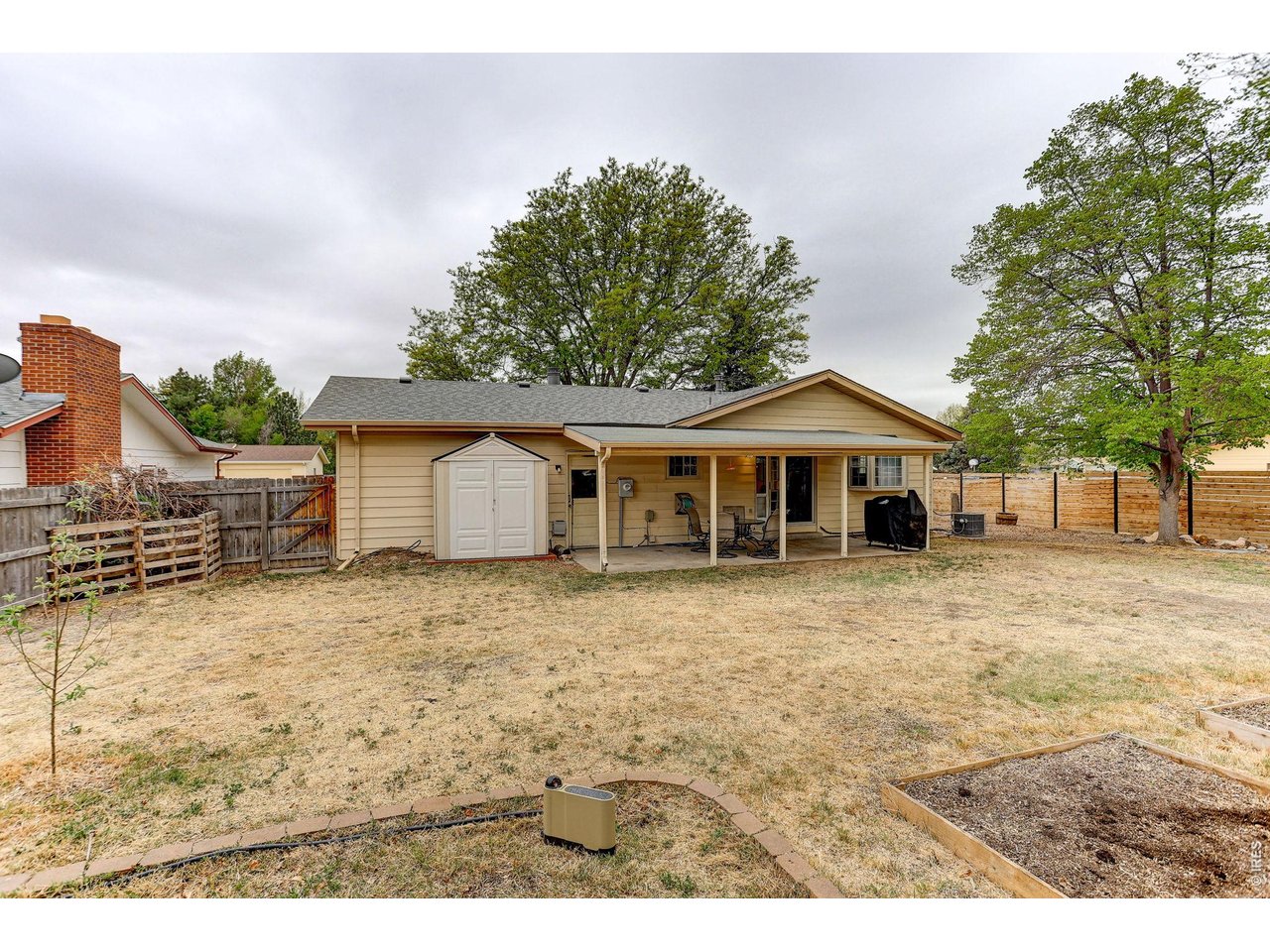 1027 Cottonwood Dr