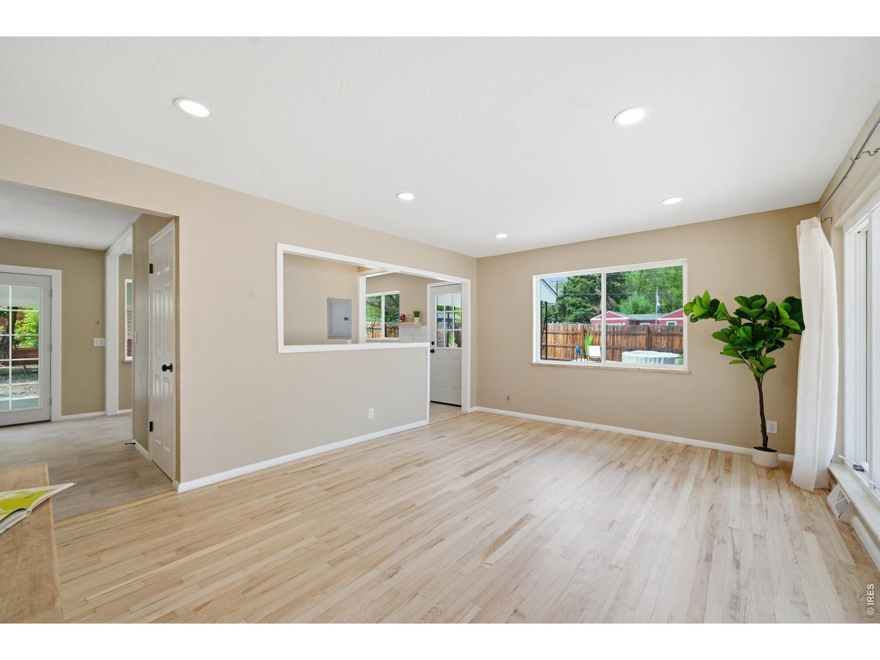 2503 15th Ave