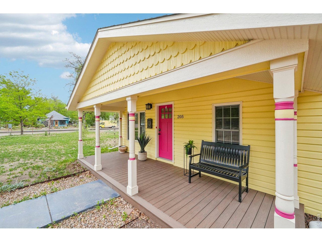 205 5th Ave