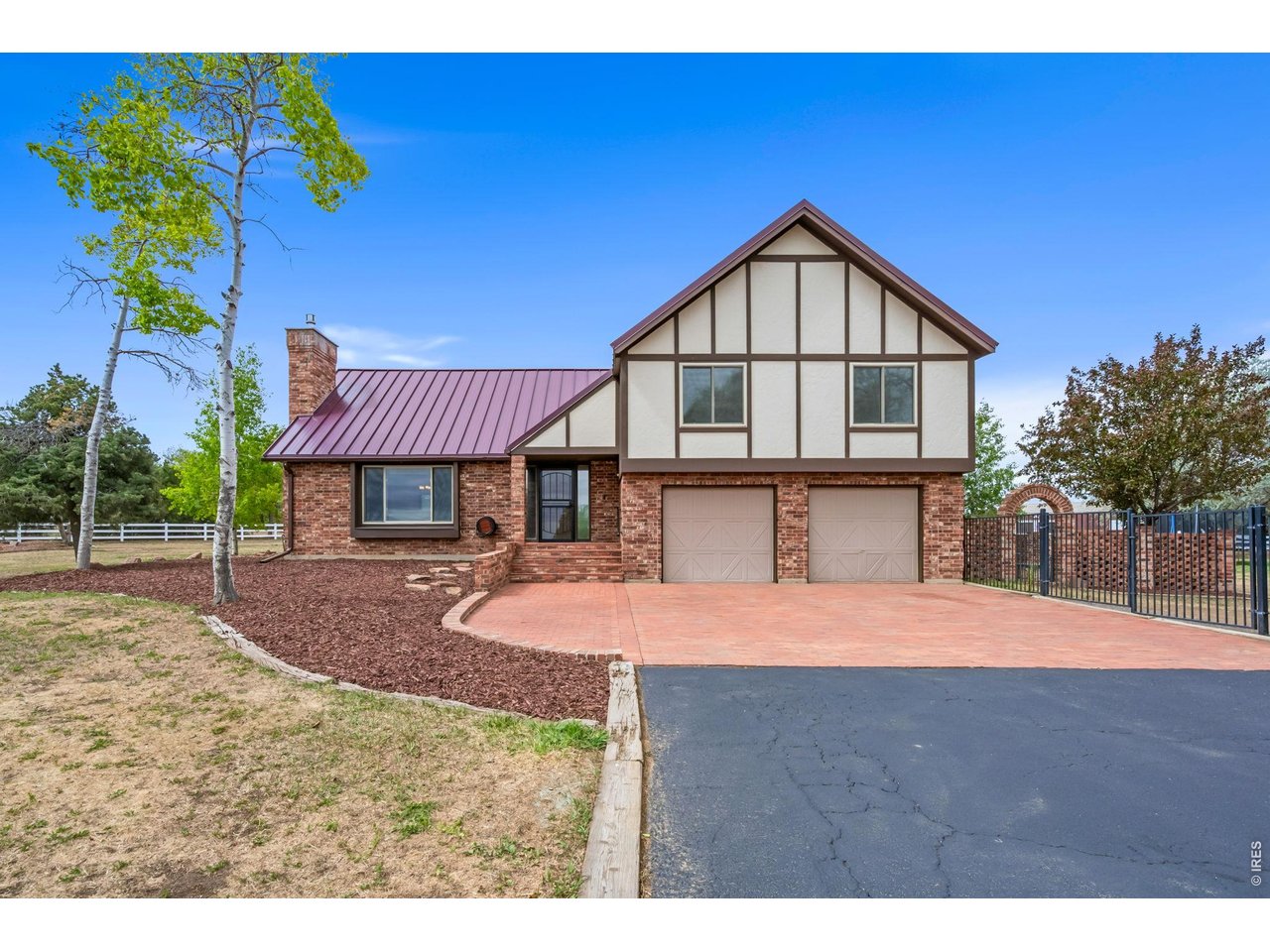 20287 Northmoor Dr