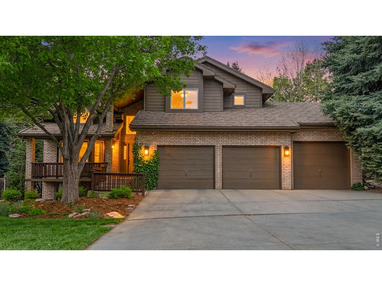 4813 Hinsdale Dr