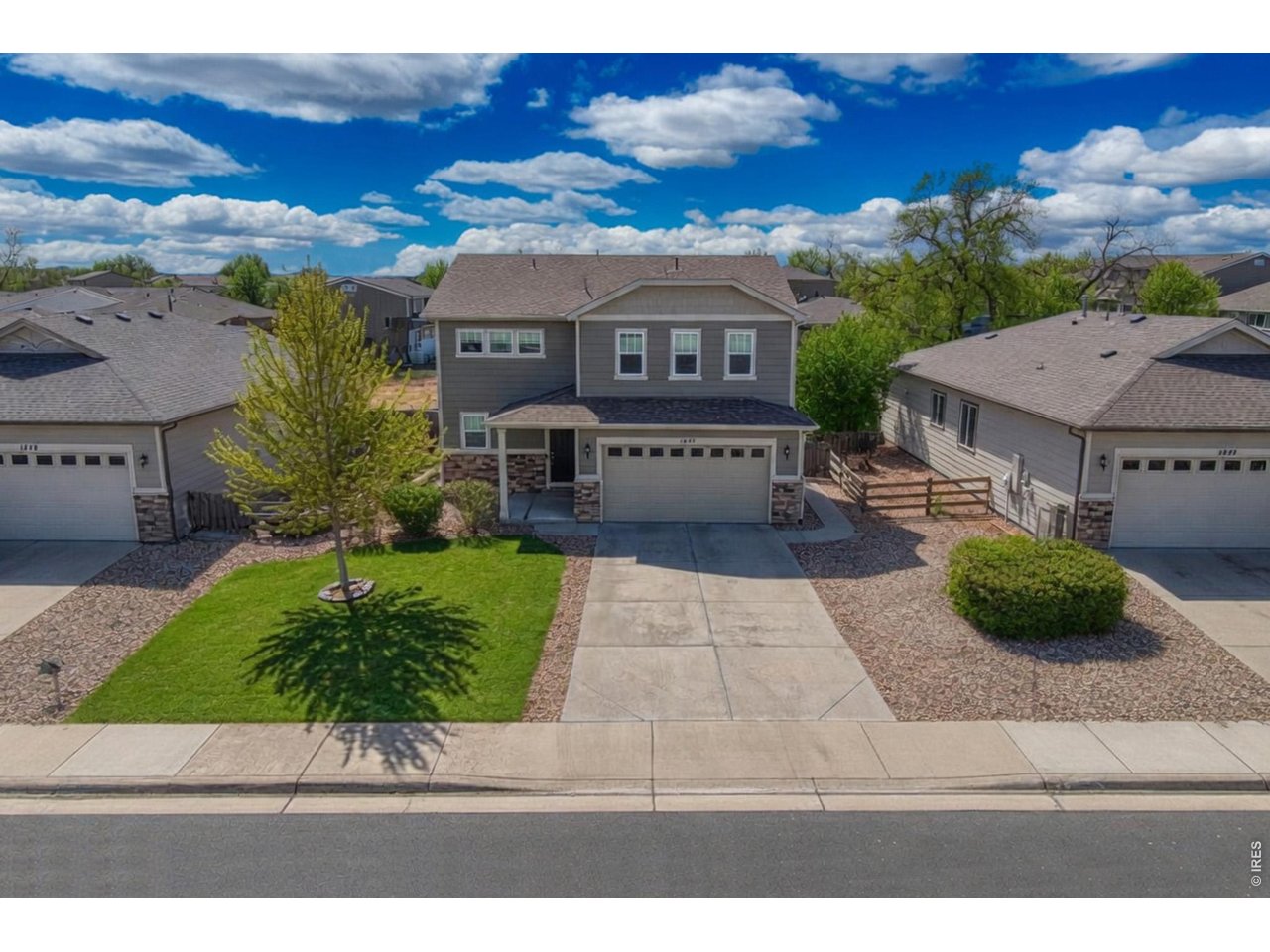 1647 Stoll Dr